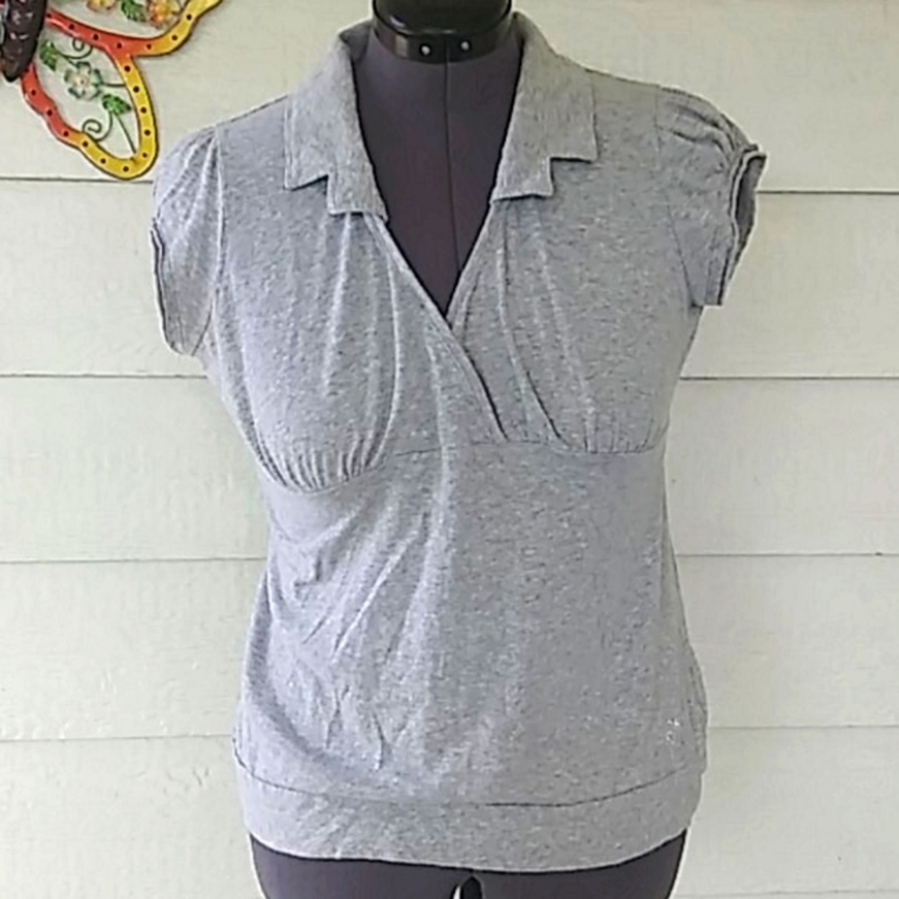 DKNY top